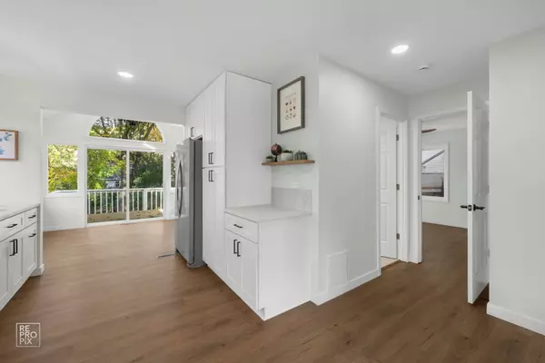 Wonder Lake, IL 60097,7526 Salem Road