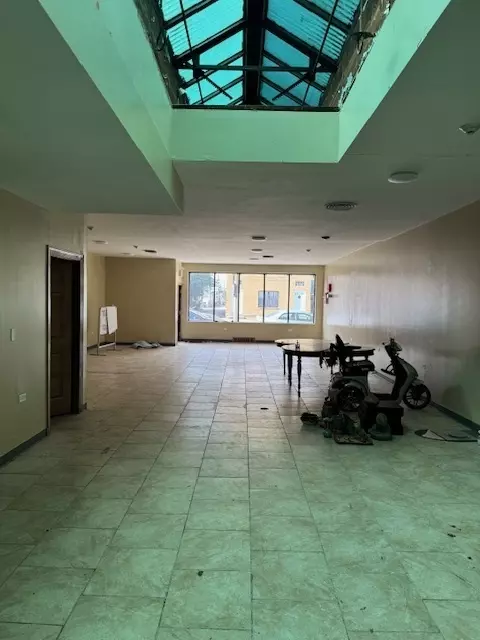 Berwyn, IL 60402,2709 Ridgeland Avenue