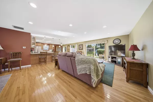 Elk Grove Village, IL 60007,101 Clearmont Drive