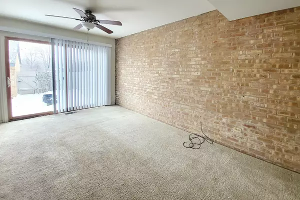 Barrington, IL 60010,712 Concord Lane