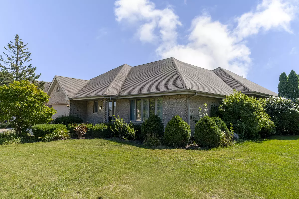 Orland Park, IL 60467,18028 Esther Drive