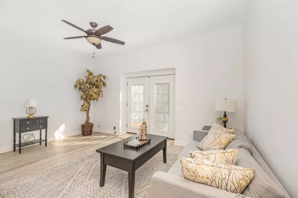 Chicago, IL 60608,1320 S Heath Avenue