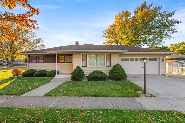 1000 4th Street, Harvard, IL 60033