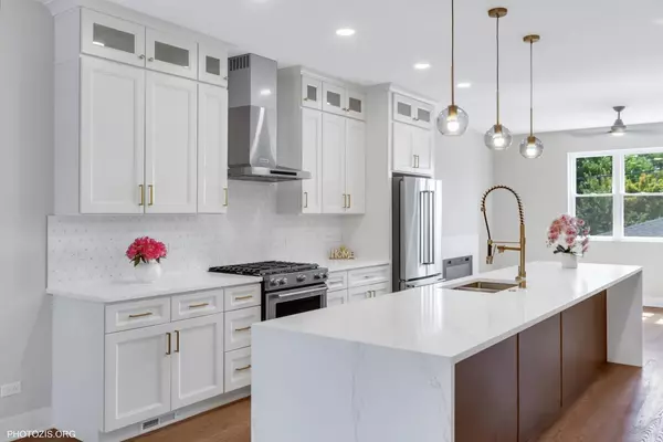 Chicago, IL 60634,7431 W Forest Preserve Avenue