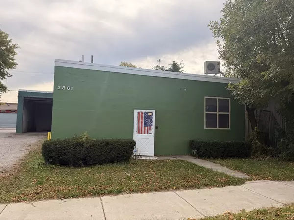 Lansing, IL 60438,2861 Bernice Road