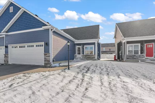 Champaign, IL 61822,3411 Boulder Ridge Drive