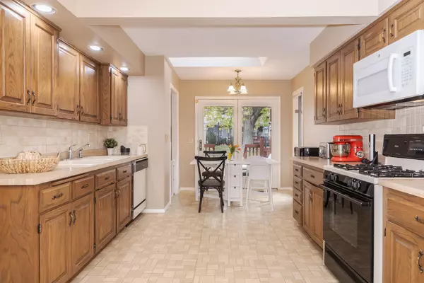 Normal, IL 61761,126 S Orr Drive