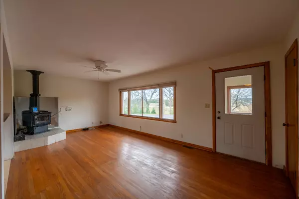 Oregon, IL 61061,1785 W Pines Road