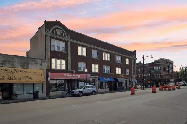 Chicago, IL 60660,5607 N CLARK Street #2