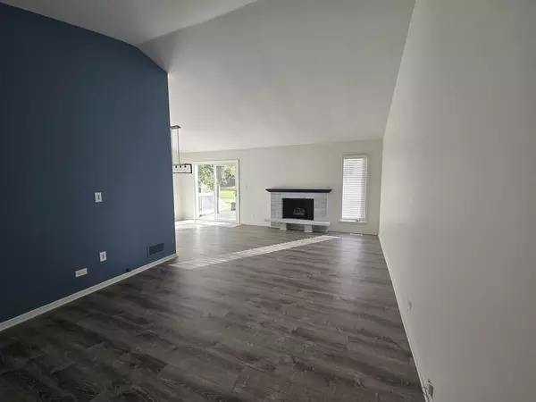 Antioch, IL 60002,39875 N Golf Lane #0