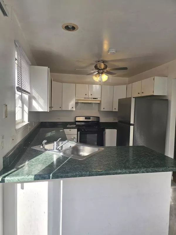 Antioch, IL 60002,723 Tiffany Court #0