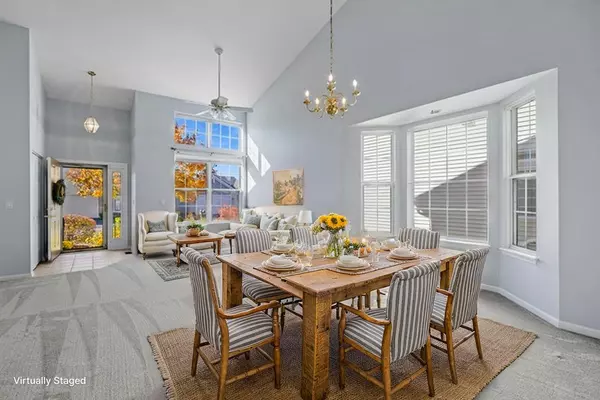 Grayslake, IL 60030,2325 Carillon Drive