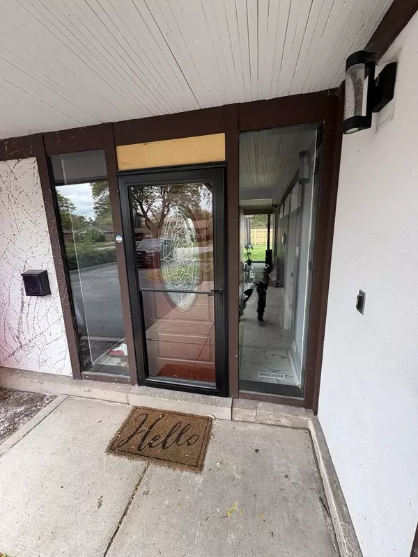 South Holland, IL 60473,255 E 170th Street