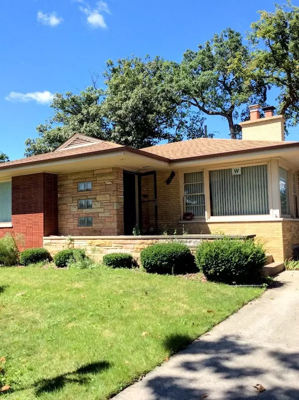 North Riverside, IL 60546