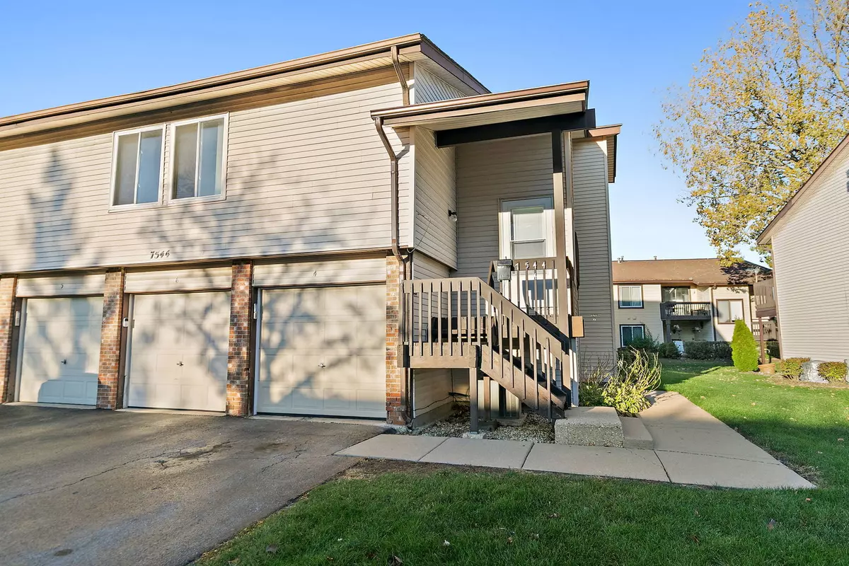 Hanover Park, IL 60133,7544 Bristol Lane #4