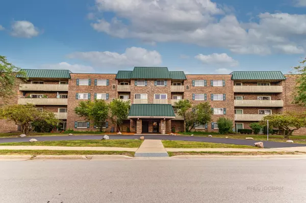 675 Grove Drive #311, Elk Grove Village, IL 60007