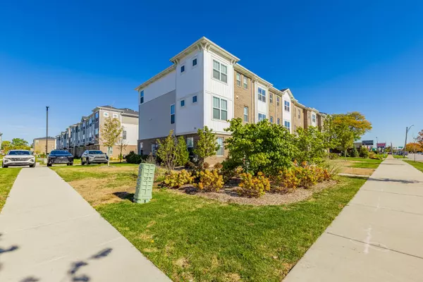 Des Plaines, IL 60018,1050 E Oakton Street