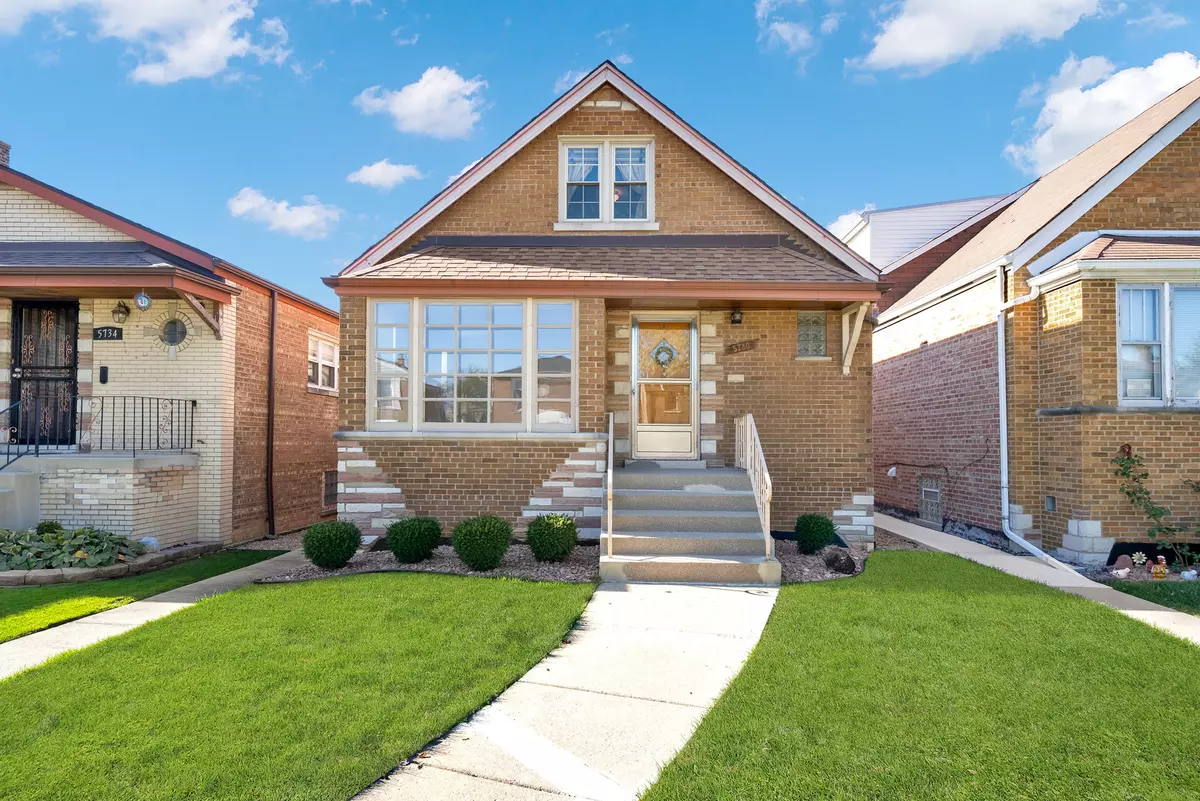 Chicago, IL 60629,5730 S Tripp Avenue