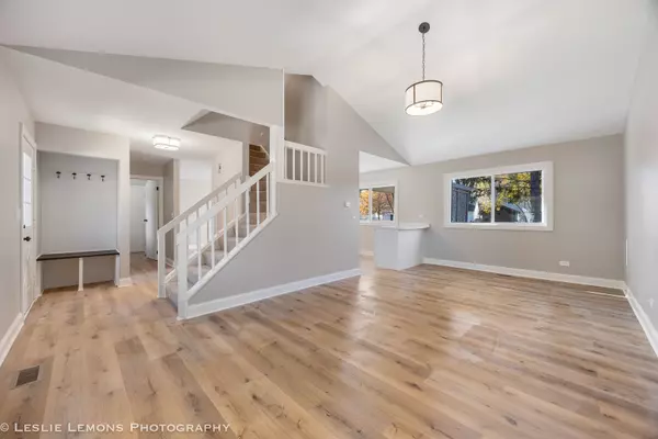 Naperville, IL 60565,1308 Auburn Avenue