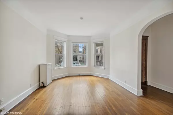 Chicago, IL 60640,1444 W Berwyn Avenue #1