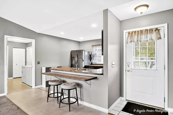 Mchenry, IL 60050,806 Madison Avenue