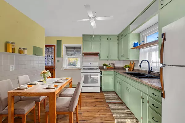 Lockport, IL 60441,711 Clinton Street