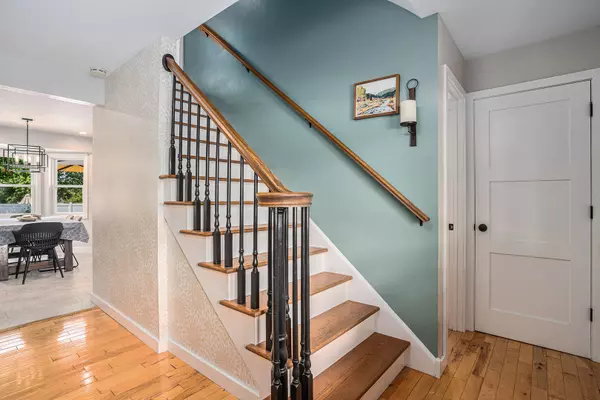 Lansing, IL 60438,1614 185th Street