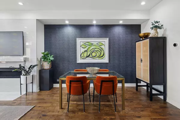 Chicago, IL 60661,560 W FULTON Street #503