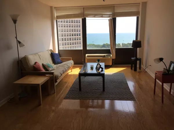 Chicago, IL 60640,5320 N Sheridan Road #1506