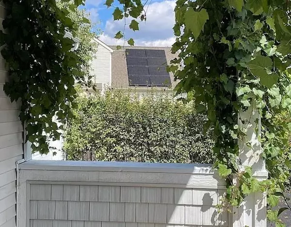 Round Lake, IL 60073,752 S Parkside Drive