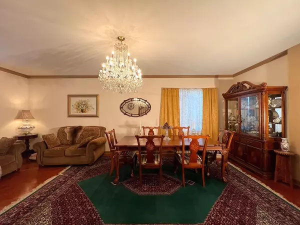 Round Lake, IL 60073,752 S Parkside Drive