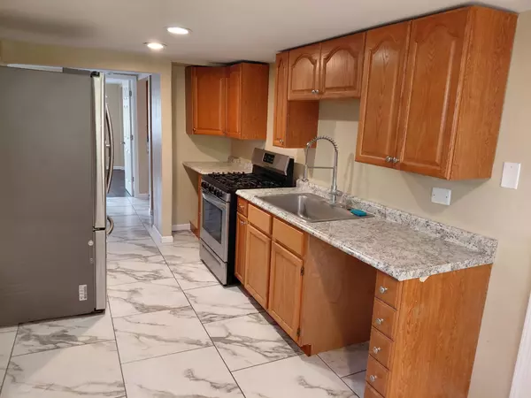 Palatine, IL 60074,1485 W Dundee Road