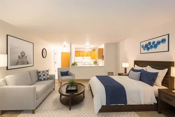 Lisle, IL 60532,5820 Oakwood Drive #3J