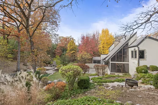 Barrington Hills, IL 60010,12 Rock Ridge Road