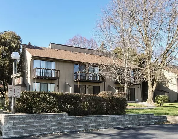 Fox Lake, IL 60020,44 Nassau Colony #1