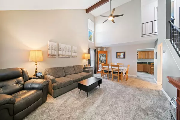 Roselle, IL 60172,1290 Wandsworth Circle