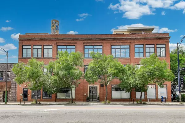 2401 W OHIO Street #31, Chicago, IL 60612