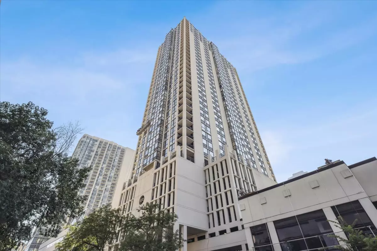 Chicago, IL 60610,Address not disclosed