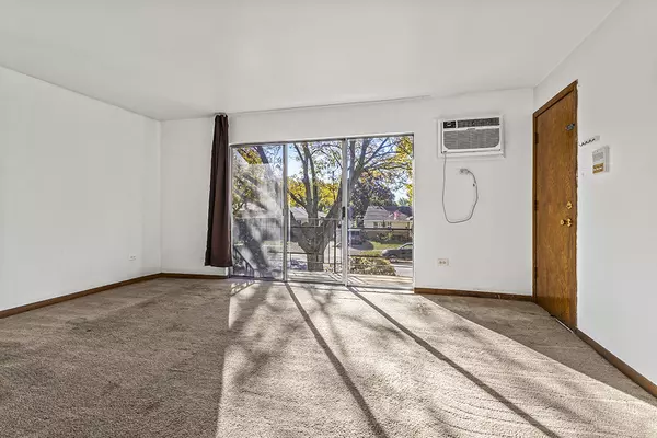 Alsip, IL 60803,3754 W 120th Street #2D