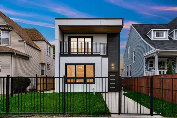 843 N Lorel Avenue, Chicago, IL 60651