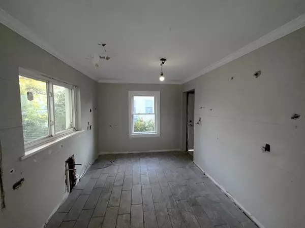 Chicago Heights, IL 60411,289 W 16th Street