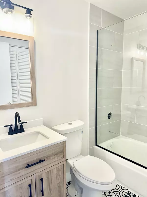 Chicago, IL 60623,3008 W 23rd Street #2B