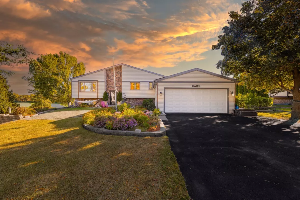 Cherry Valley, IL 61016,6338 Thicket Lane