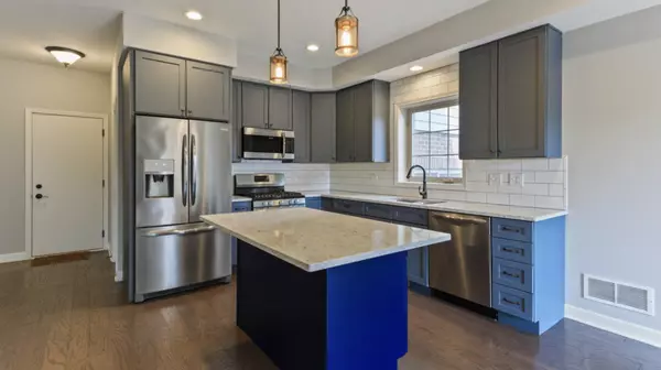 Downers Grove, IL 60515,2205 Maple Hill Court