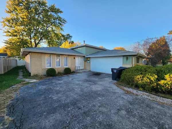 16710 Kenwood Avenue, South Holland, IL 60473