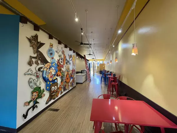 Champaign, IL 61820,118 N Neil Street