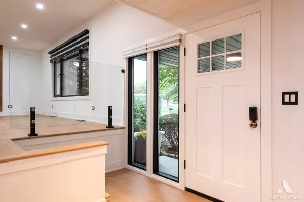 Wood Dale, IL 60191,213 HIAWATHA Trail