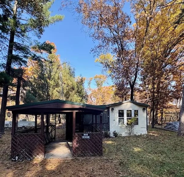 15/69 Woodhaven, Sublette, IL 61367