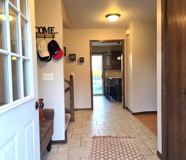 Johnsburg, IL 60051,Address not disclosed