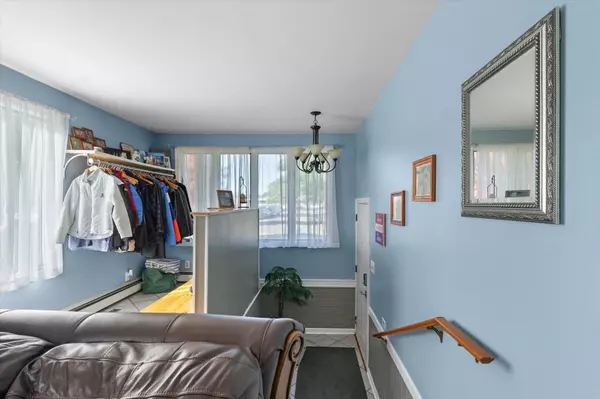 Thomasboro, IL 61878,300 N Lincoln Street